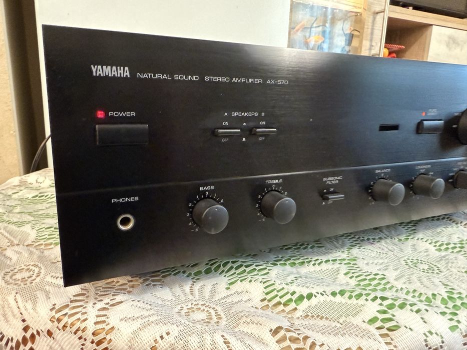 Като нова Yamaha AX-570 Стерео усилвател