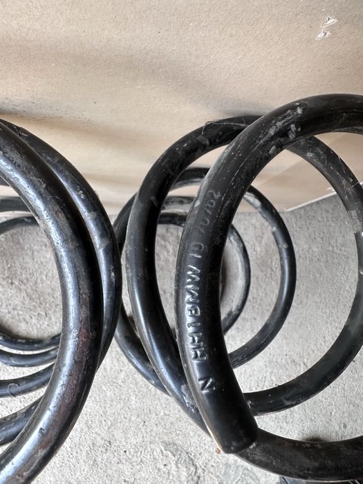 Бампер передний на бмв е36