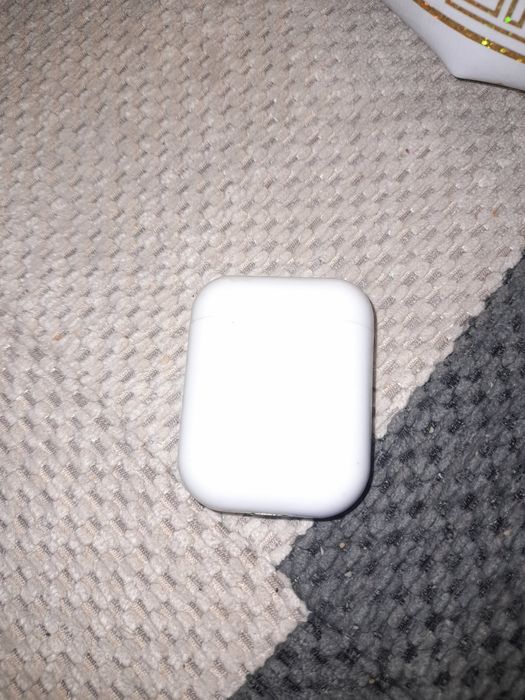 Наушник i12 сатылады