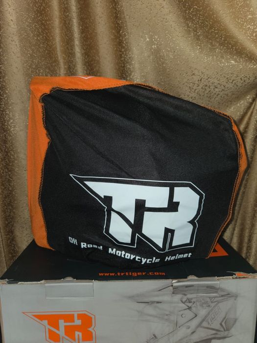 Продам мотошлем Tiger TR 01