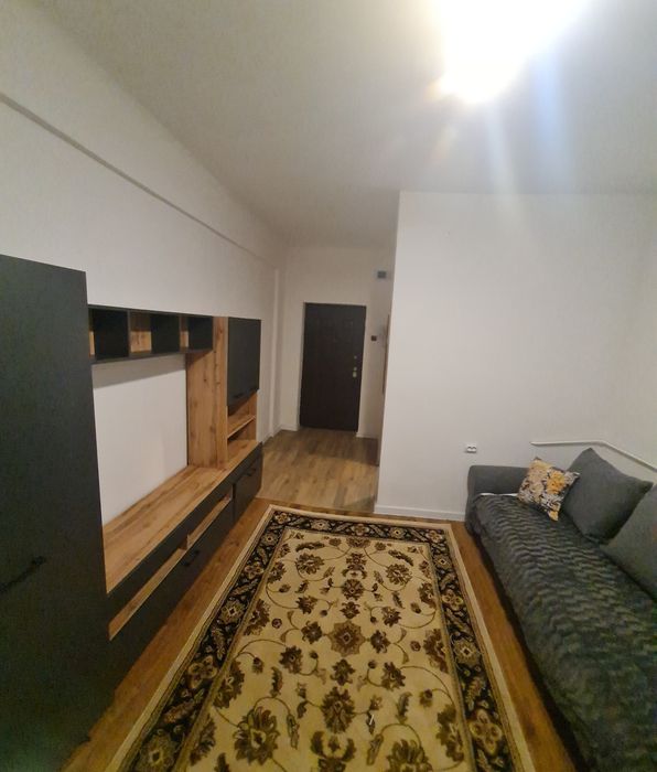 Inchiriez garsoniara in Gruia