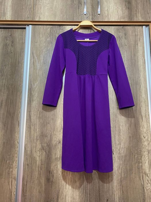 Платье женское..