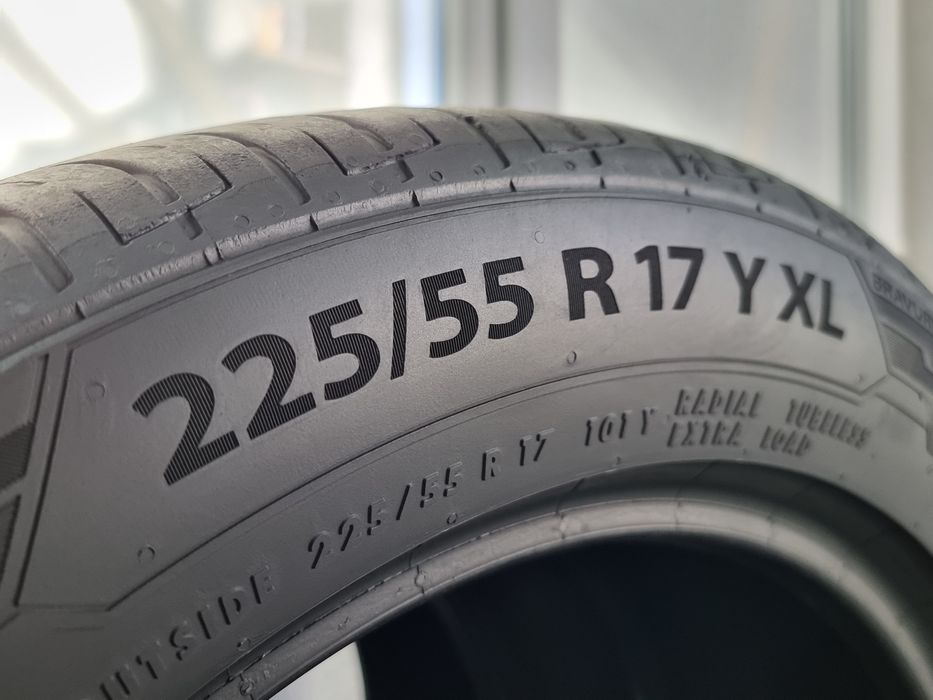 "Dot 22" 225/55/17 Barum 2Броя: 170лв 6мм