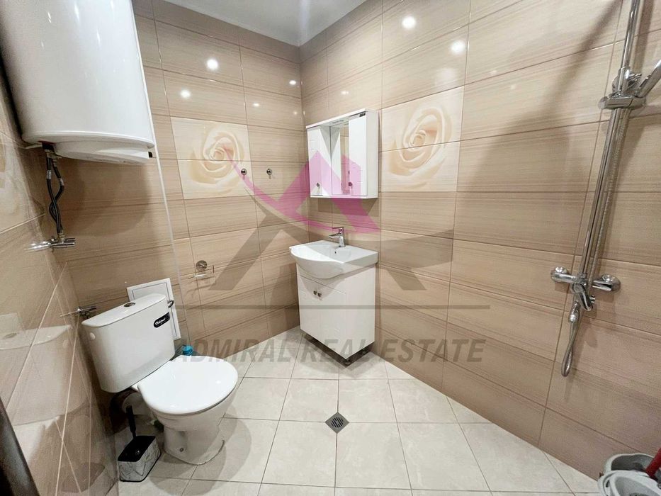 Дава се под наем Тристаен апартамент в Варна, Възраждане 1 - 85 кв.м за 650 € - Снимка #4