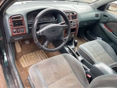 Тойота Авенсис 2.0 бензин  Toyota avensis 2.0 I 1999 г  НА ЧАСТИ !!!