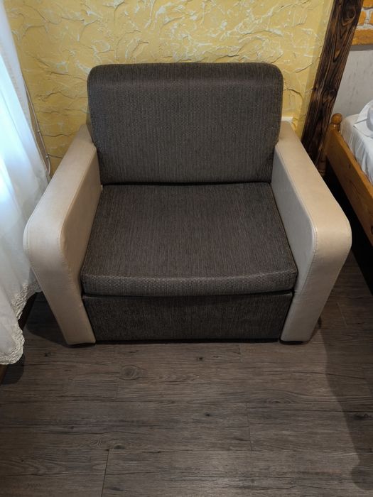 Легло с Три Чекмеджета, Разтегателен Фотьойл -70лв,170лв