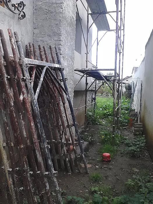 Inchiriez Schela Schelă Metalică