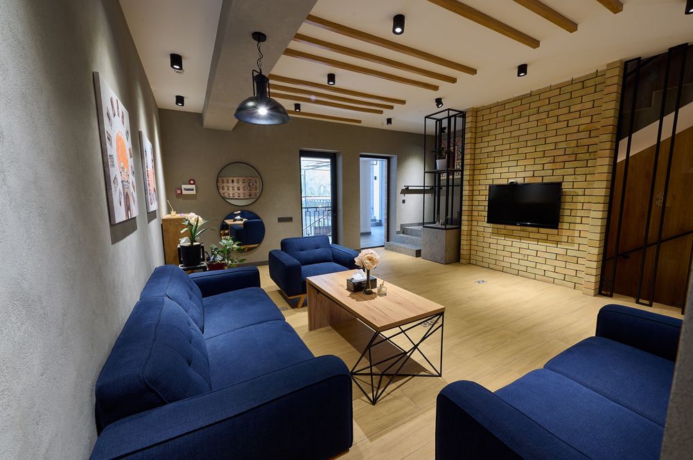 Аренда Дома Посуточно, 3-этажа, Стиль Лофт