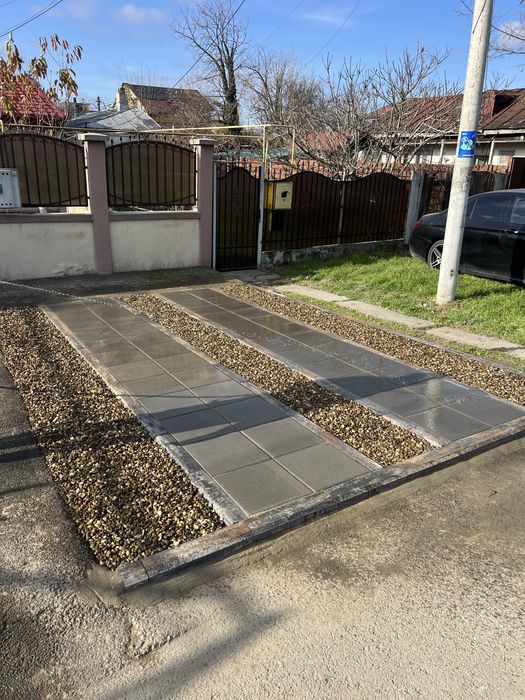 Montaj pavele amenajari curti , terenuri indreptari nivelari