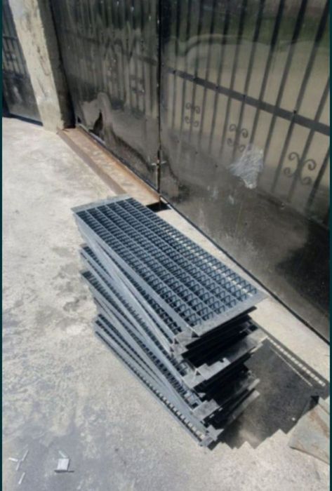 Trepte zincate galvanizate