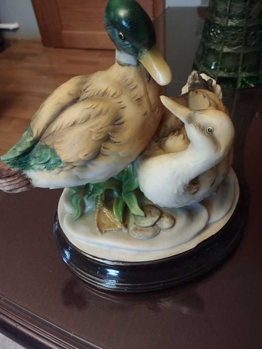 Продам статуэтку с утками