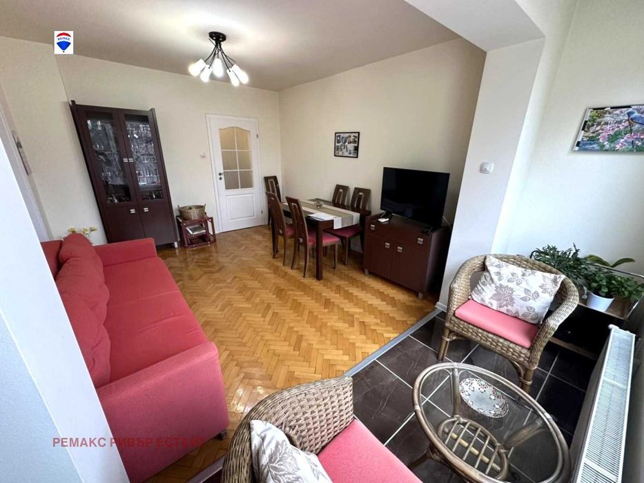 Продава се Тристаен апартамент в Русе, Здравец Изток - 71 кв.м за 1035 €/кв.м - Снимка #12