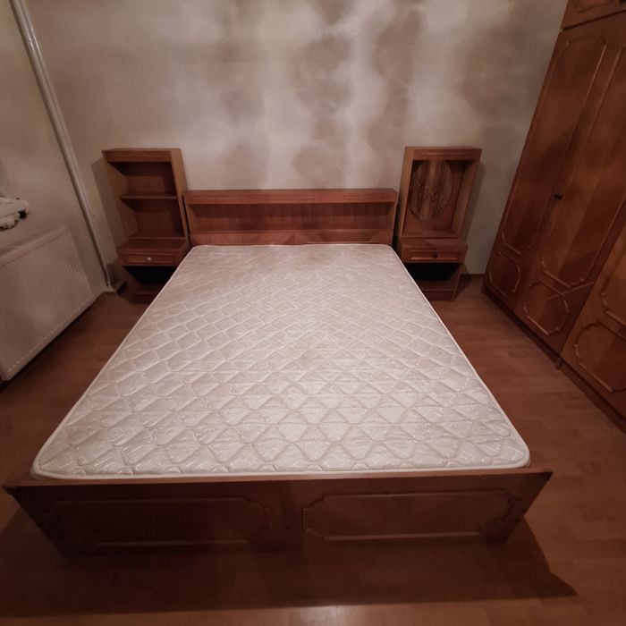 Mobila dormitor (Dulap dormitor, pat matrimonial, comoda TV)