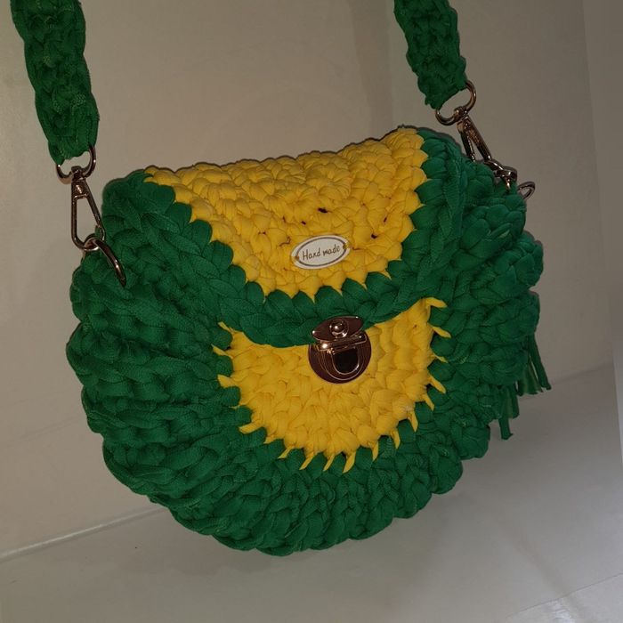 Вязаные сумки из трикотажной пряжи