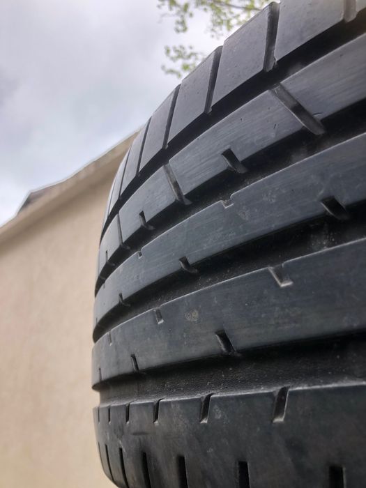 Продавам летни гуми TOYO 225 55 19