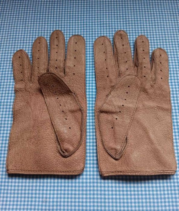 Manusi din piele pentru condus, șofat,Masina de epoca ,Dacia 1100,1300