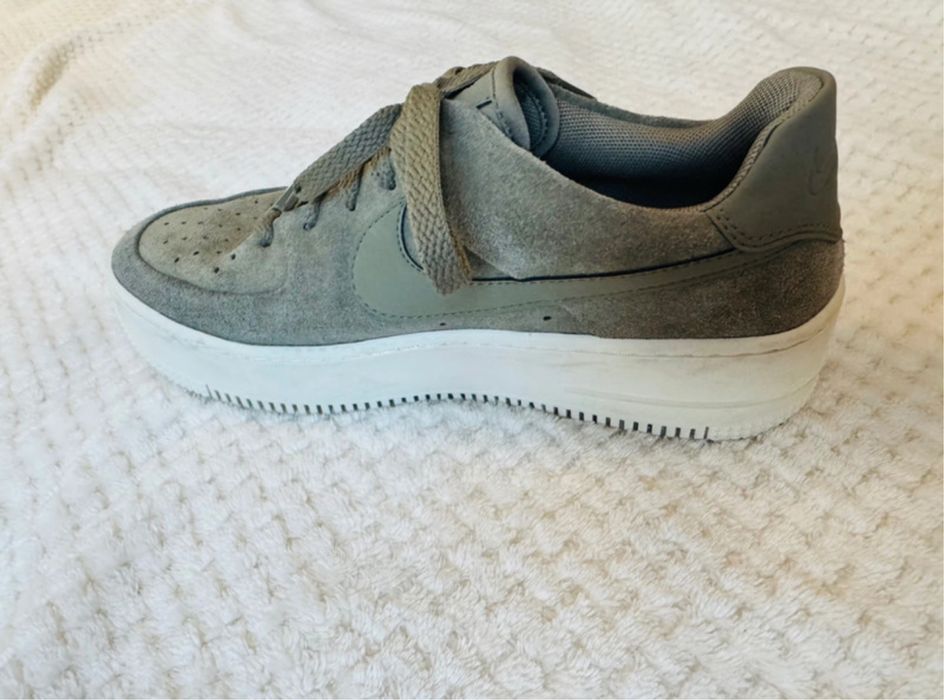 Adidasi Nike Air Force-1