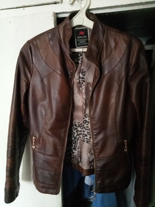 Куртки весна-осень.