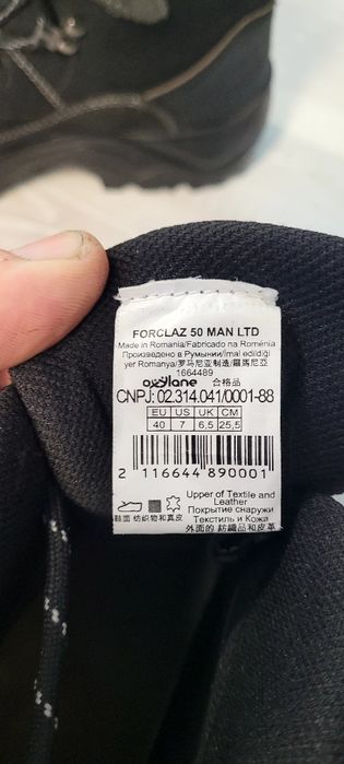 Ghete negre mărimea 40