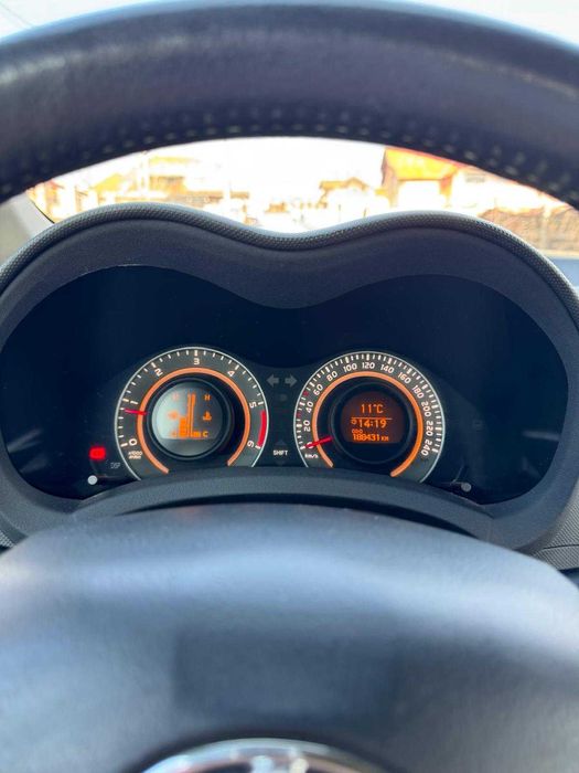 Toyota  Auris  2010, Diesel