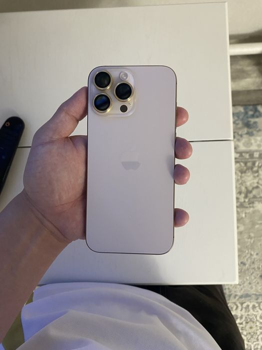 Iphone  apple 16 pro max 256 gb