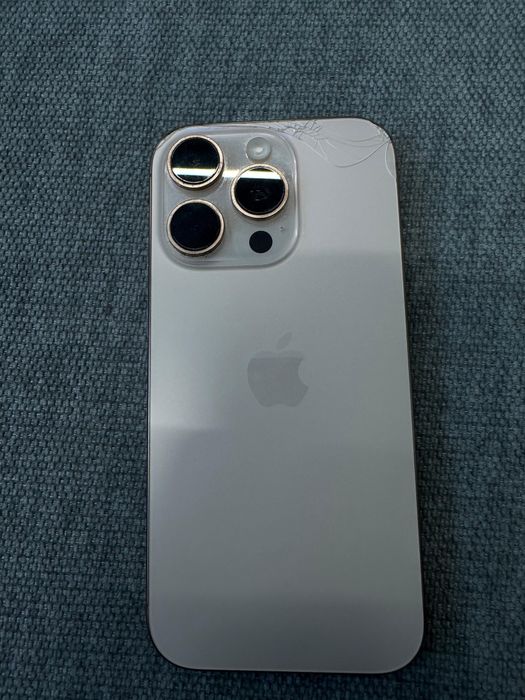 Продам iphone 16 pro 256gb