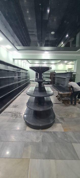 Россия стеллажлари сотилади