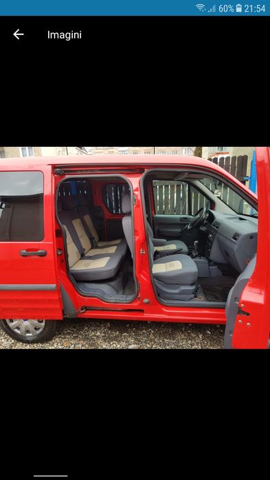 Vând Ford Turneo Connect