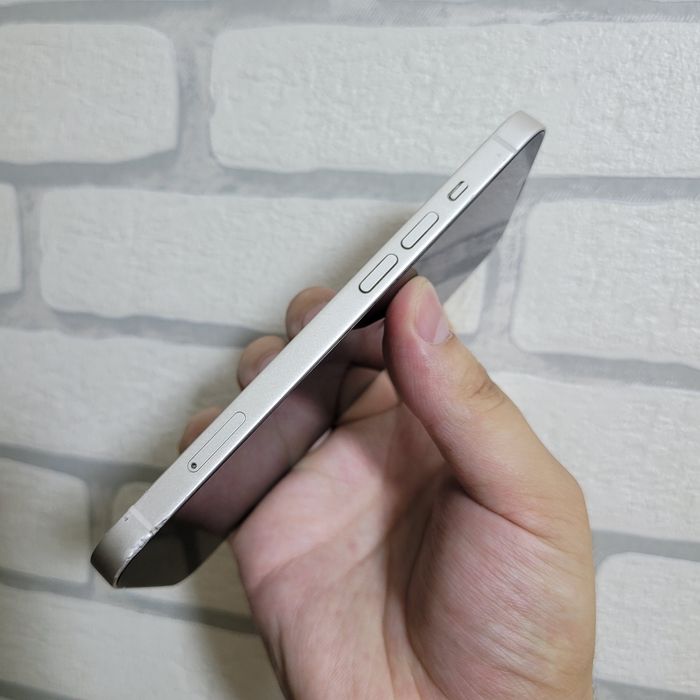 IPhone 13  128 GB