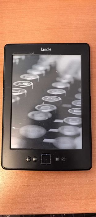 Електронна книга Kindle 5th gen