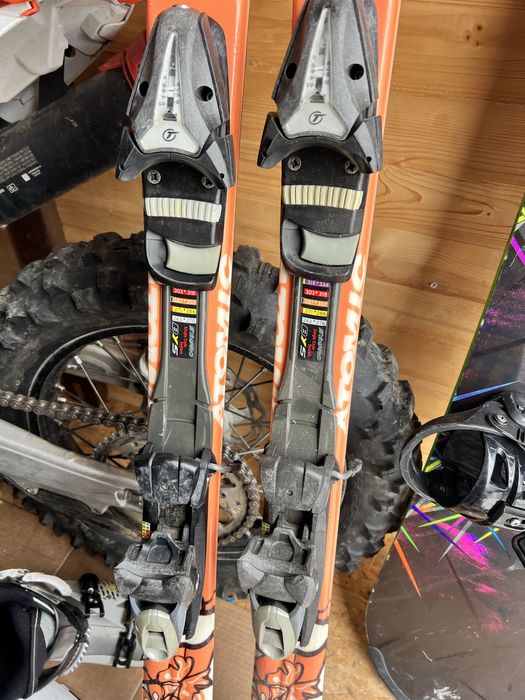 Skiuri 168 cm stare buna