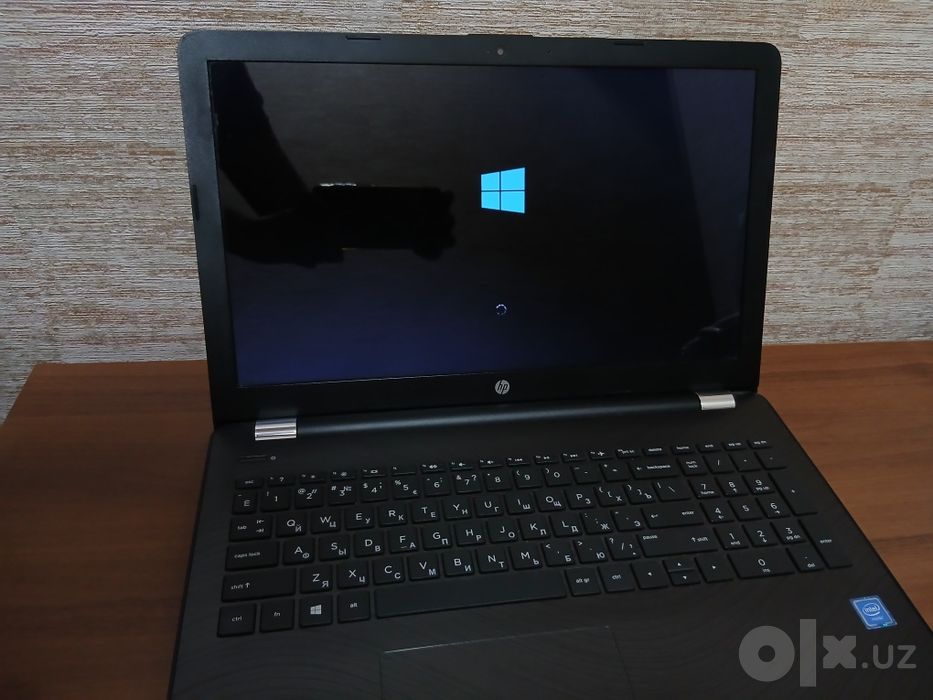HP Laptop 15-bs0xx (б/у) — holati yaxshi