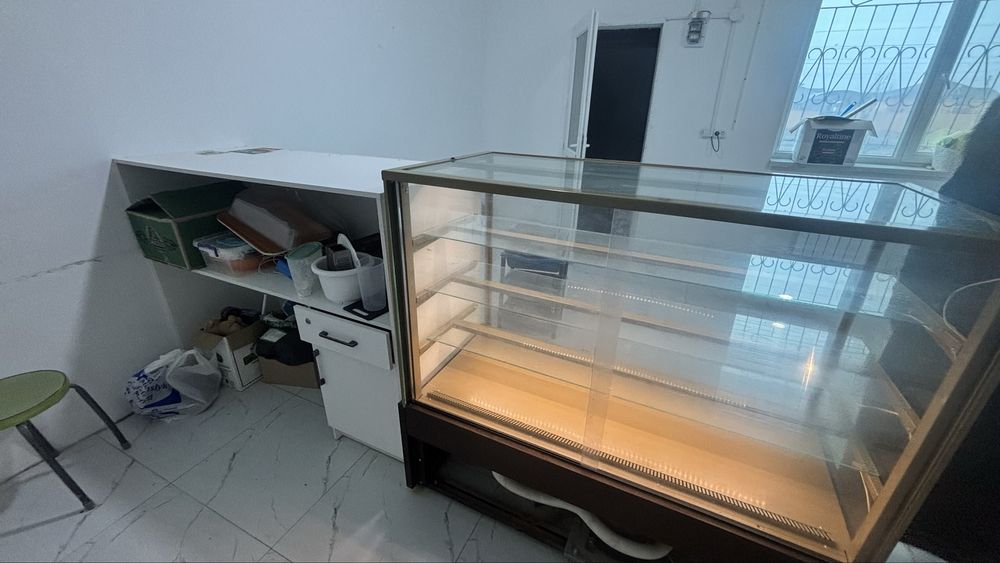 Ветринный холодильник