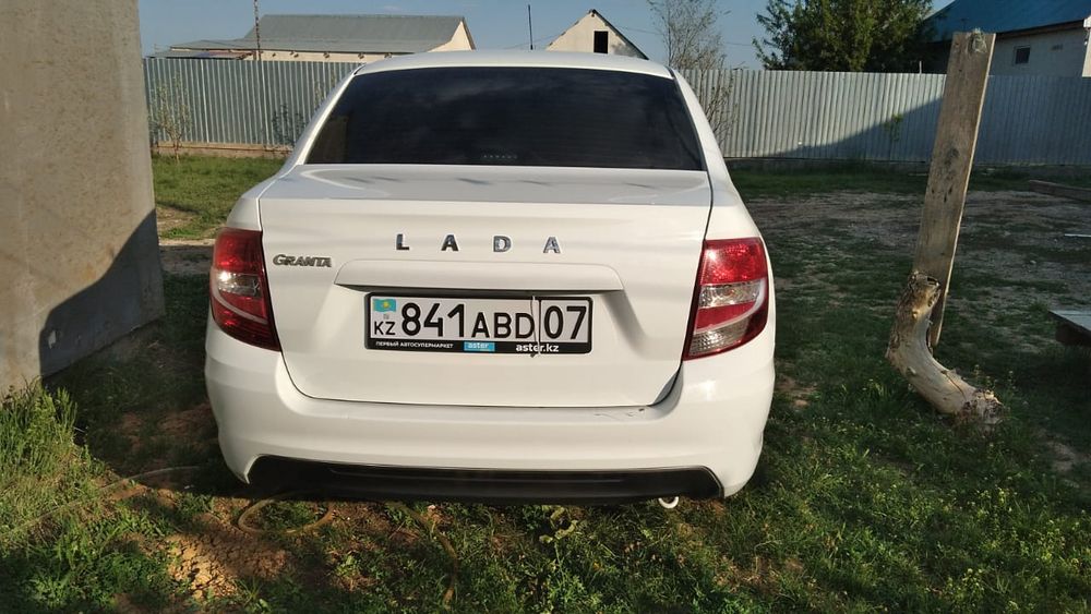 Продам отличный автомабил