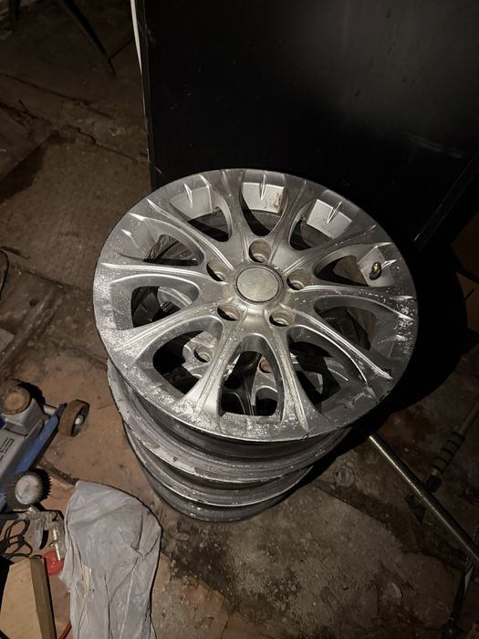 Продам диски на 15