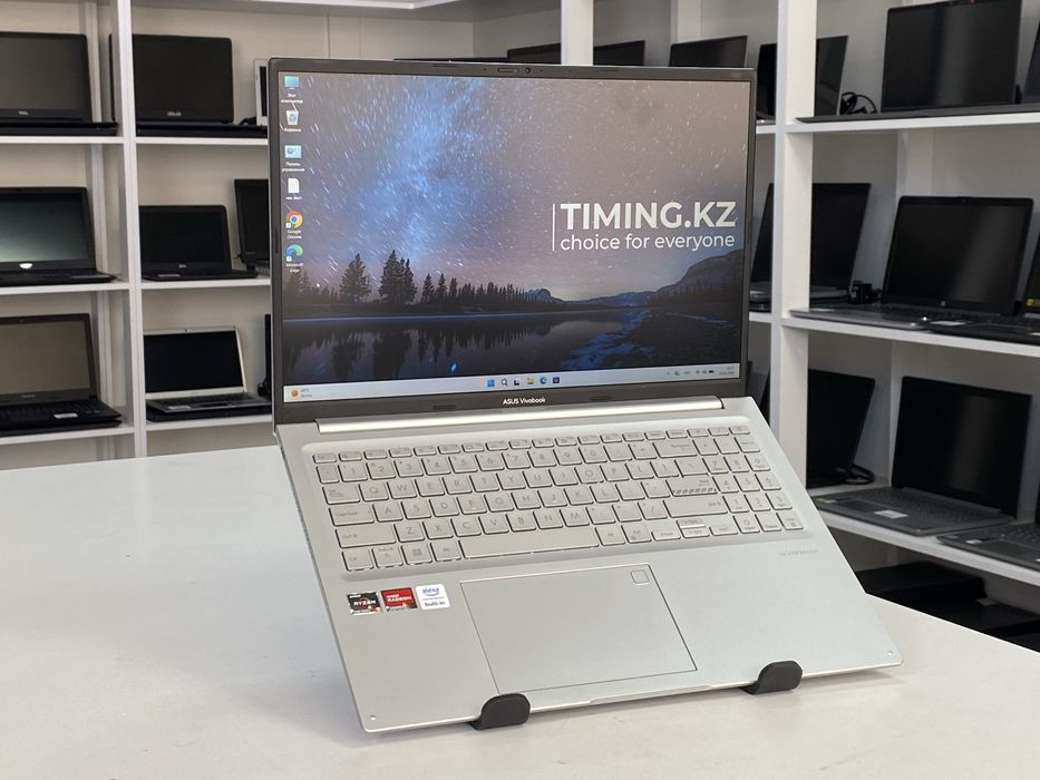 Офисный ноутбук Asus VivoBook 16 - Ryzen 5 5600H/16GB/SSD 512GB