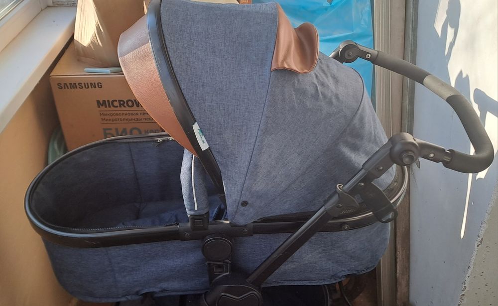 Коляска детская б/у