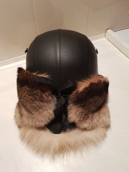 Защитная каска ушанка