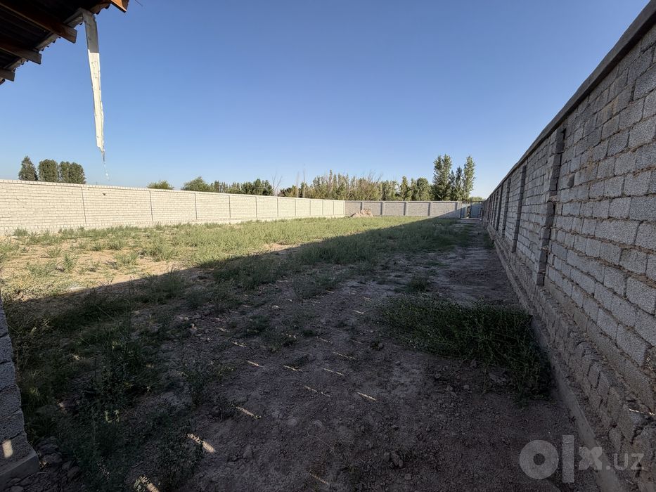 Ferma qilish uchun uchaska sotiladi Yangiyol tumani Galaba maxalasi