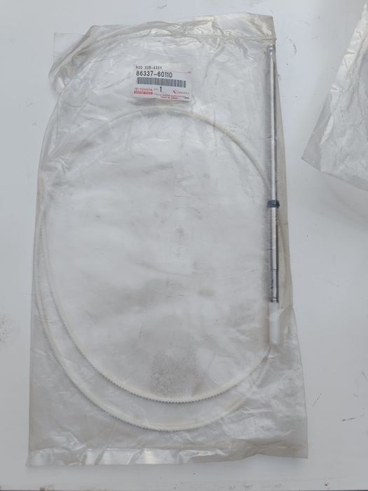 Антенна на авто Toyota