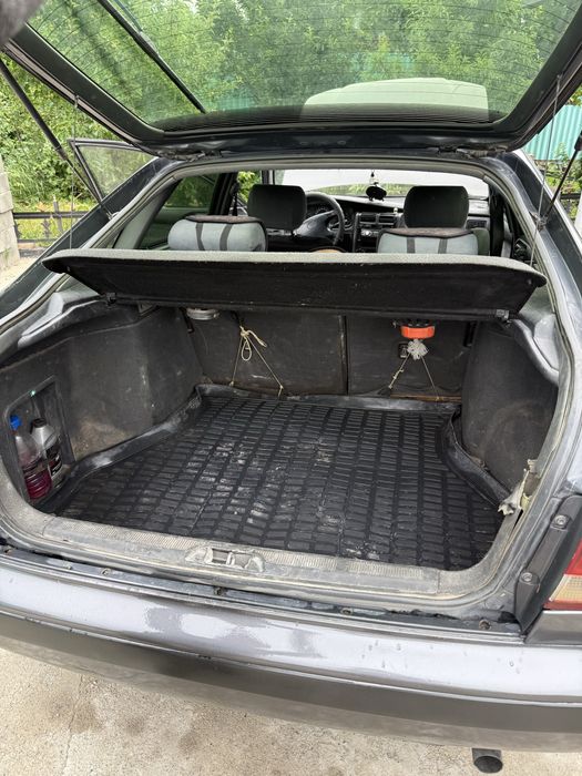 Toyota  Carina E