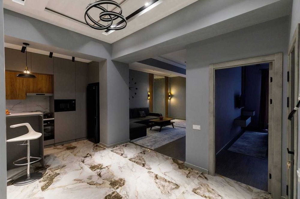 Сдается шикарная 2 х комнатная квартира на Ц-1  2/6/9 Р1