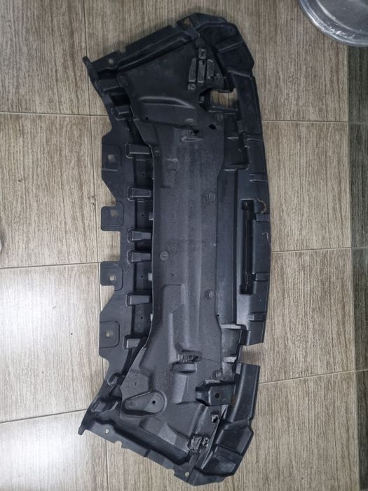 Vand elemente,grile bara fata Amg Mercedes  S W222