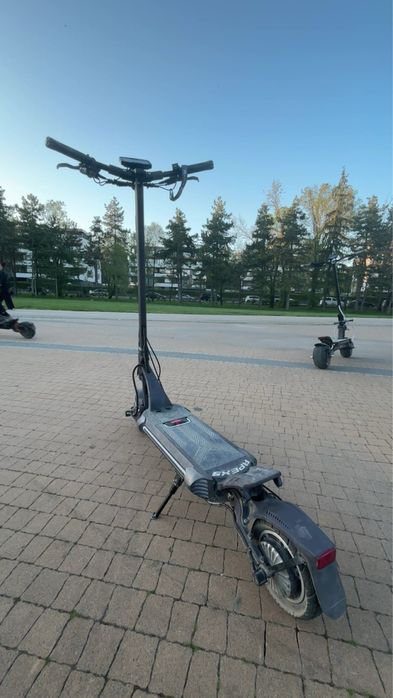 Продавам Vsett 9 Apex