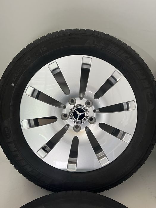 Оригинални джанти 16 цола 5х112 за Мерцедес Ц-класа с гуми 205/60/16