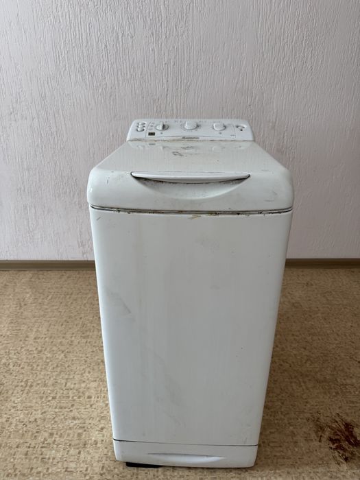 Стиральная машина Ariston