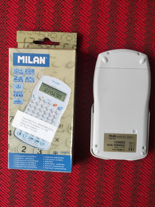 Calculator științific Milan, operează funcții superioare științifice
