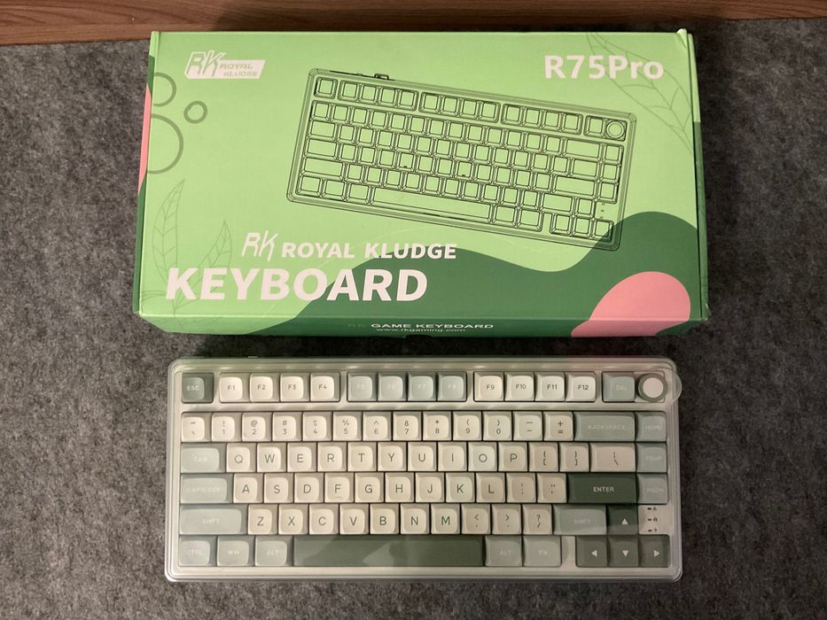 Клавиатура Royal Kludge R75 Pro Tri-Mode + Коврик Varmilo