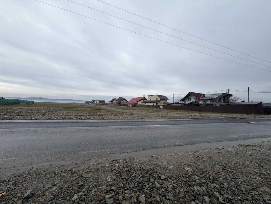 VAND TEREN INTRAVILAN construibil in Targu Jiu- Zona linistita