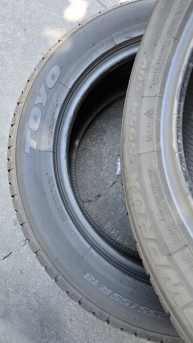 4 anvelope iarnă Toyo 235/55/18 dot 2023